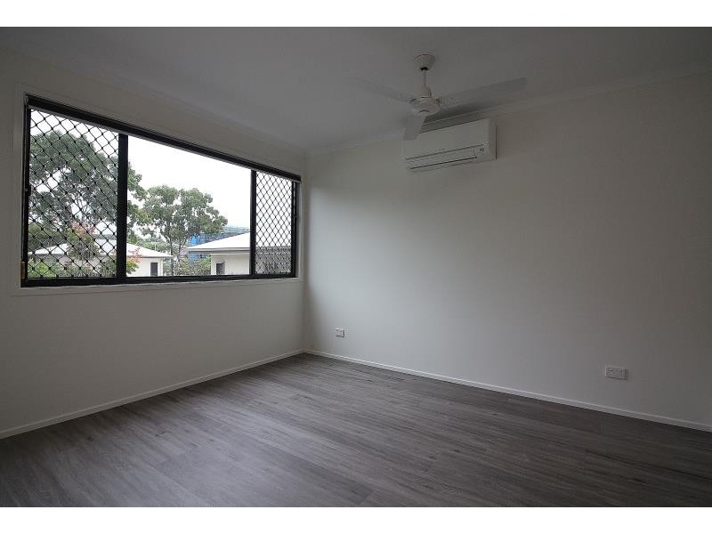 4/3 Butcher Avenue, Lawnton QLD 4501