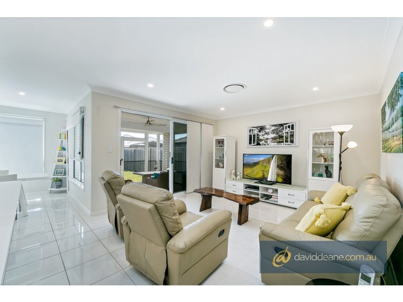 7 Noosa Street, Fitzgibbon QLD 4018