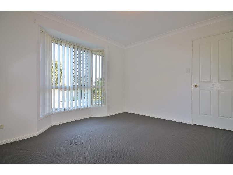 5 Bilinga Place, Kallangur QLD 4503