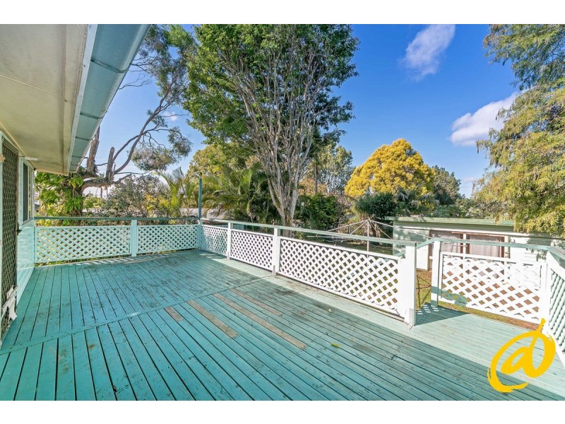 11 Hedge Street, Strathpine QLD 4500