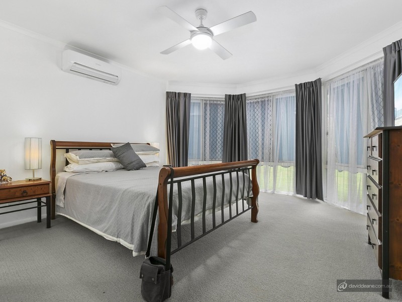 18 Inverpine Court, Petrie QLD 4502