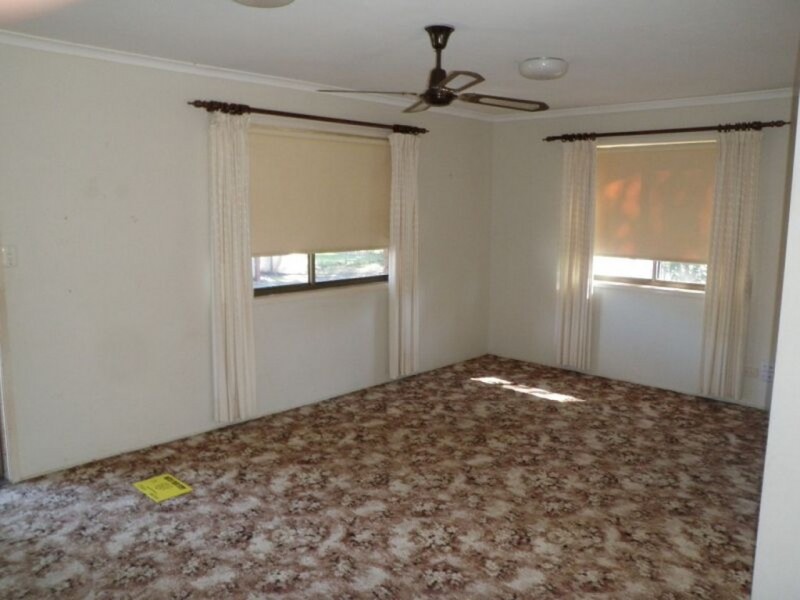 13 Sutherland Drive, Strathpine QLD 4500