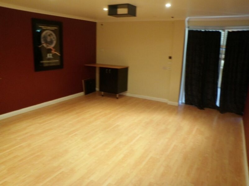 9 Olympus Ct, Eatons Hill QLD 4037