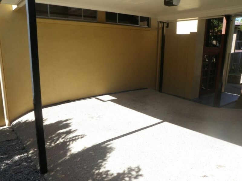 9 Olympus Ct, Eatons Hill QLD 4037