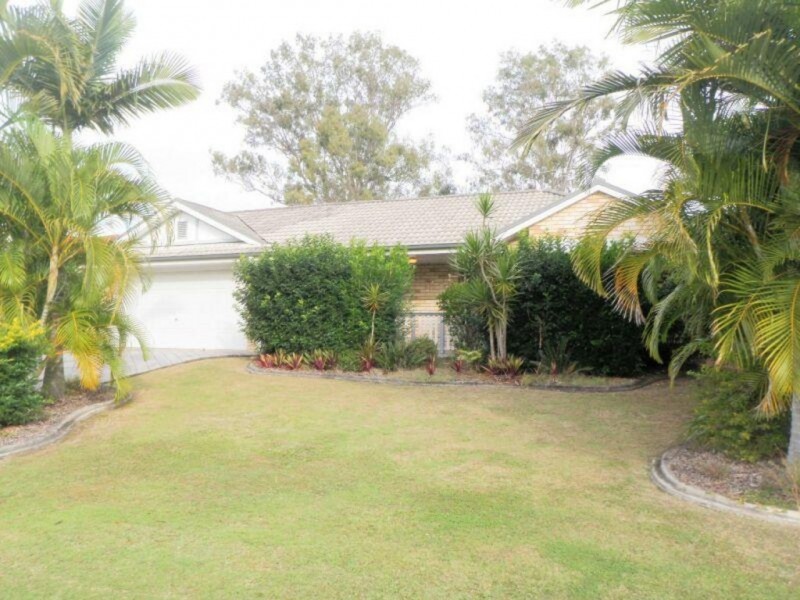 5 KIRRI AVE, Petrie QLD 4502