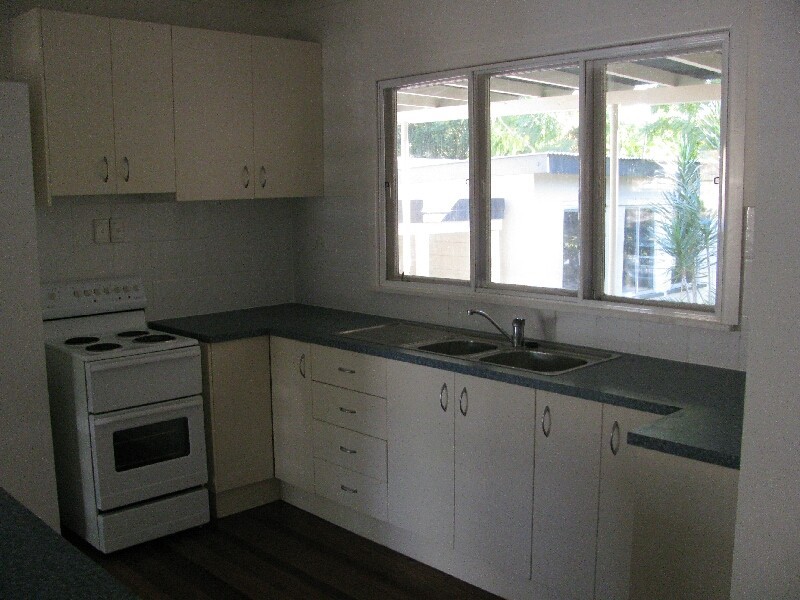 18 Wirraway St, Strathpine QLD 4500