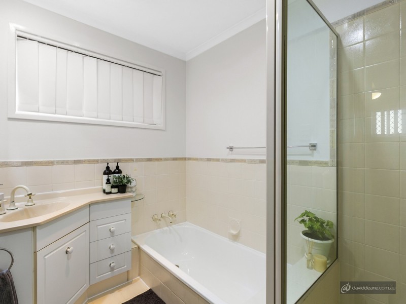 24 Brooks Road, Bray Park QLD 4500