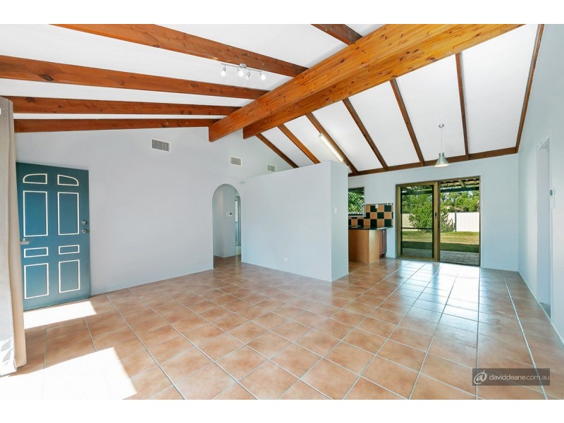 18 Avalon Court, Strathpine QLD 4500