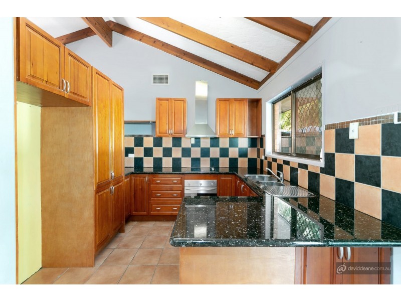 18 Avalon Court, Strathpine QLD 4500