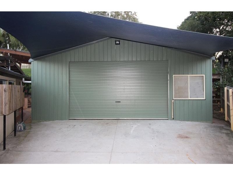 5 Cambral Court, Petrie QLD 4502