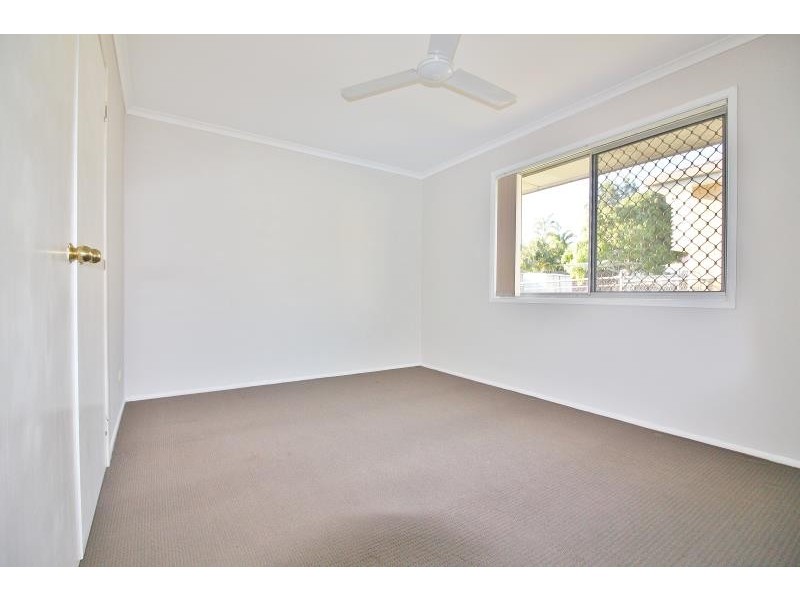22 Kensington Way, Strathpine QLD 4500