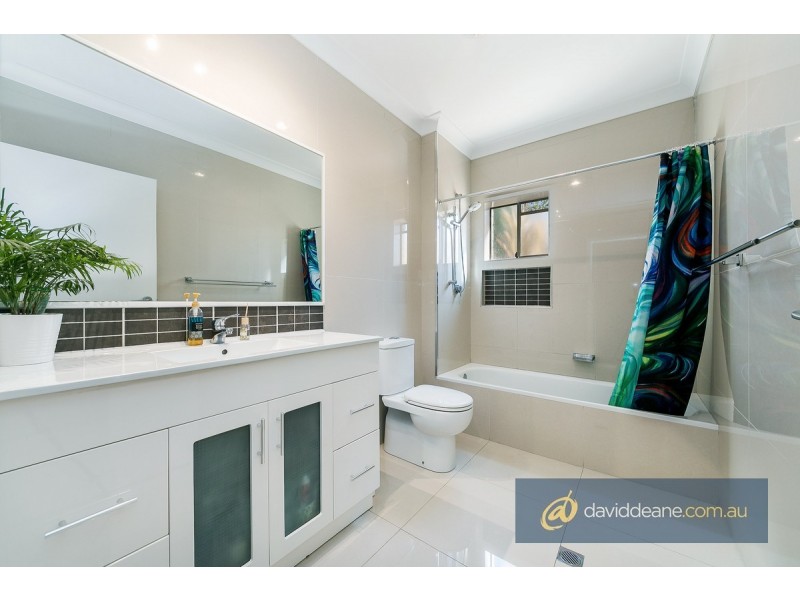 7 Joel Court, Kallangur QLD 4503