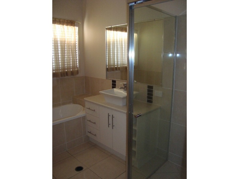 12 Bilby Lane, North Lakes QLD 4509