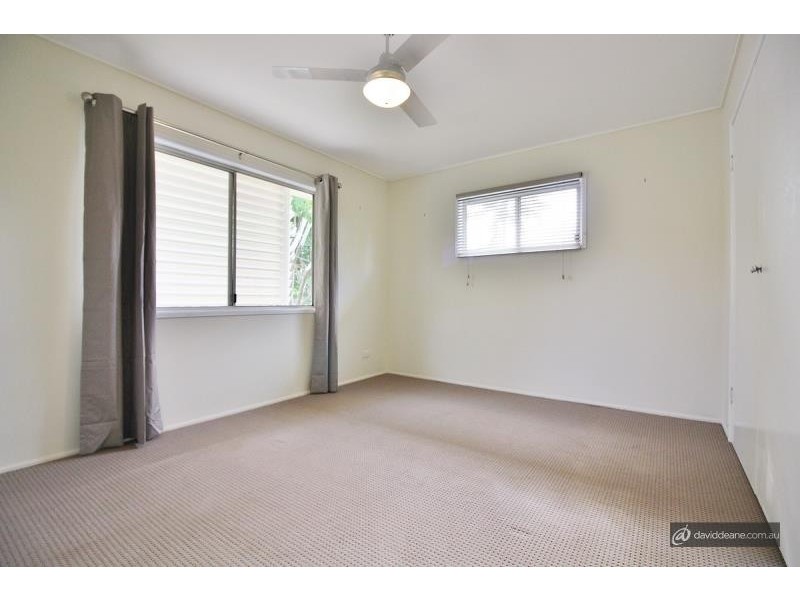 8 Calala Drive, Strathpine QLD 4500