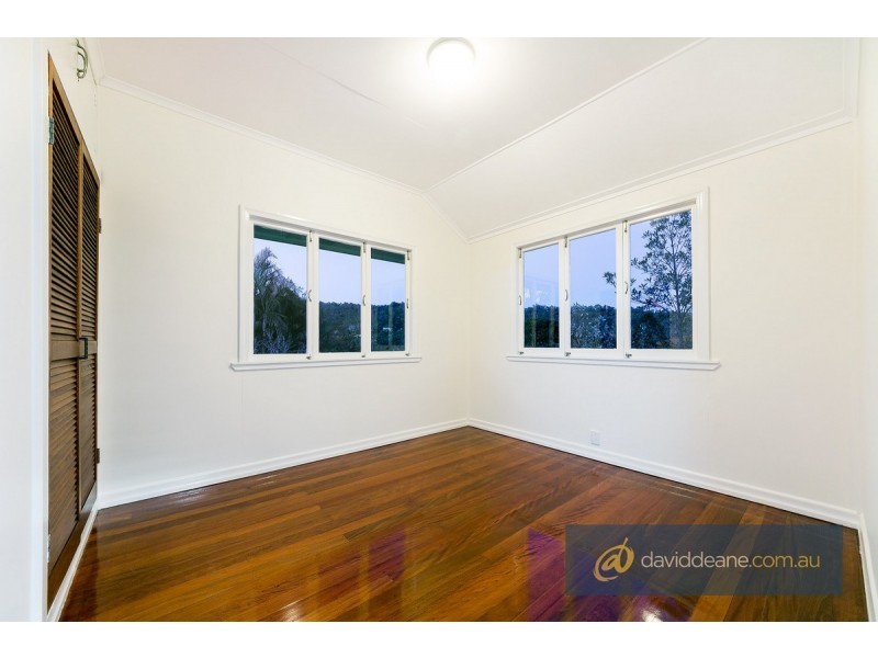 5 Yuruga Street, The Gap QLD 4061