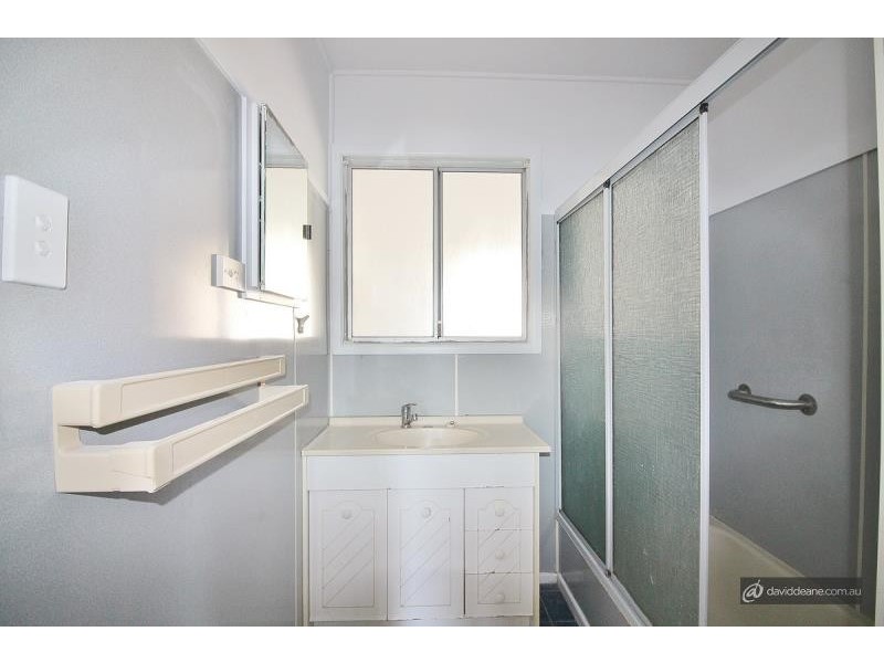 54 Diamond Avenue, Kallangur QLD 4503