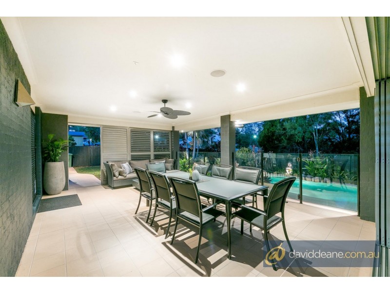 37 Hunter Circuit, Petrie QLD 4502