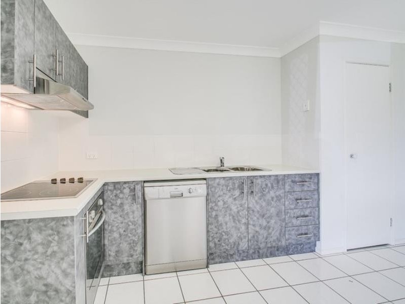 2/4 Morinda Court, Warner QLD 4500