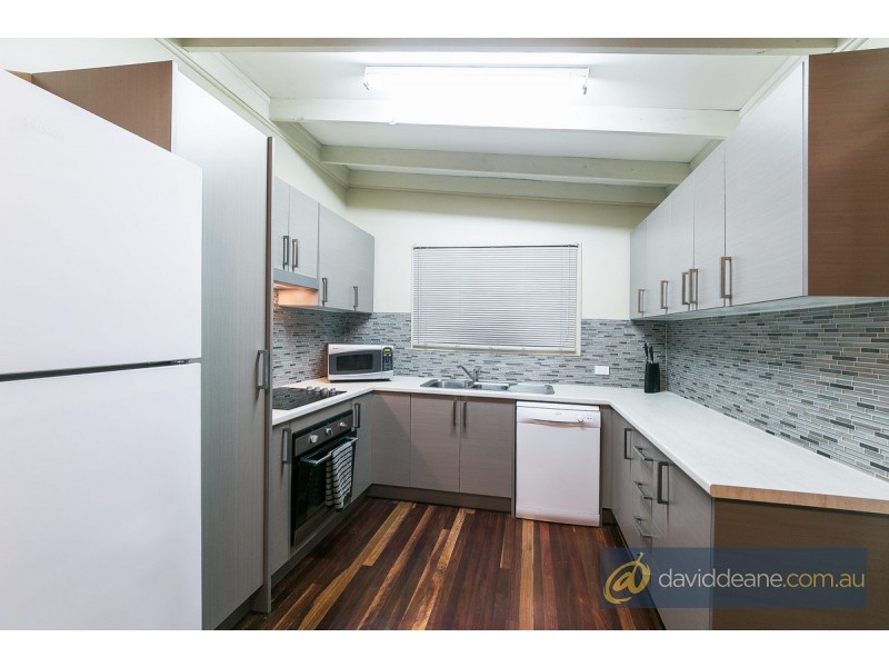 32 Phillip Parade, Deception Bay QLD 4508