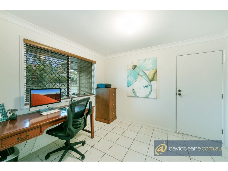 53 Affleck Avenue, Petrie QLD 4502