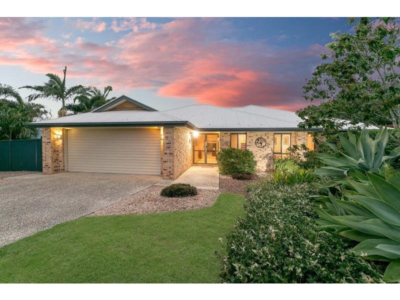 21 Lawson Close, Petrie QLD 4502