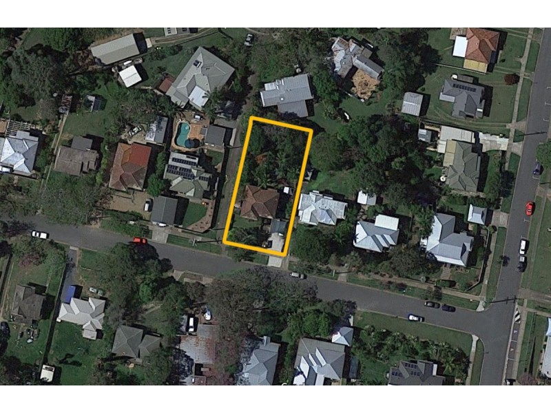 8 Boona Street, Petrie QLD 4502