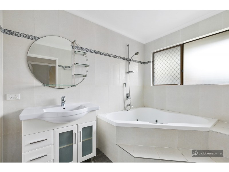 22 Grenadier Street, Bray Park QLD 4500