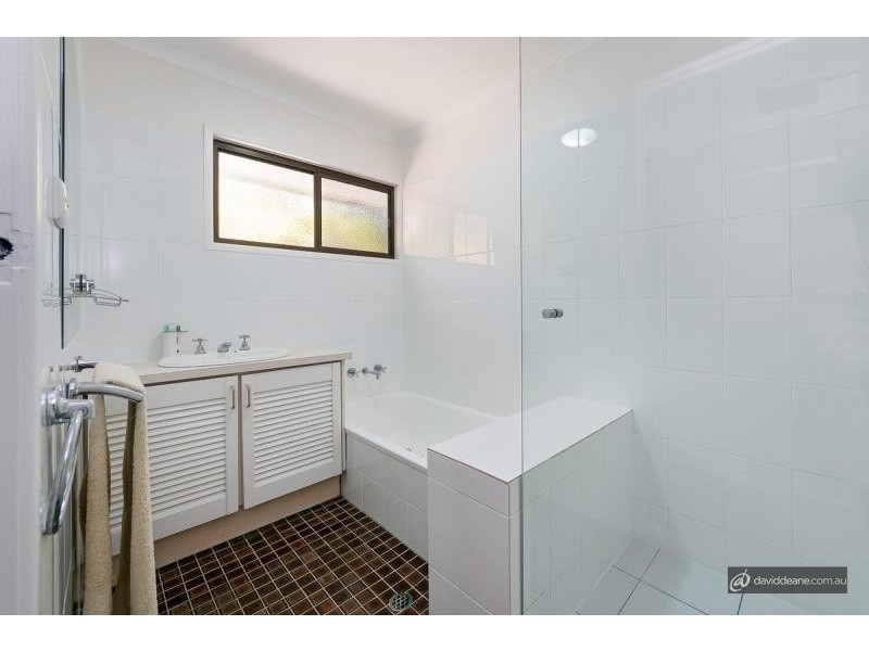 14 Carwell Avenue, Petrie QLD 4502