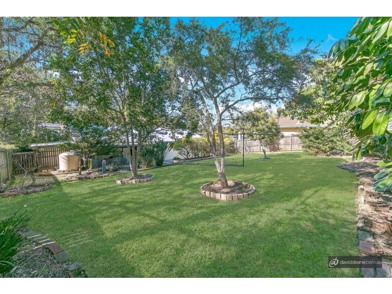 14 Carwell Avenue, Petrie QLD 4502