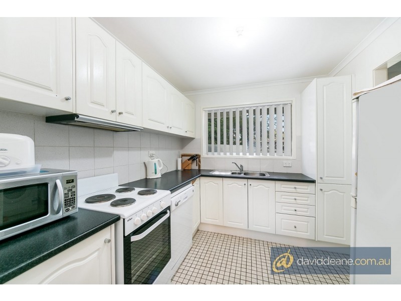 4 Loane Crescent, Lawnton QLD 4501