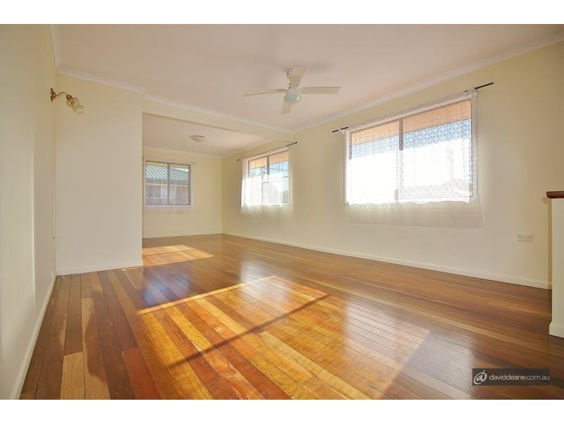 15 Ulmarra Crescent, Strathpine QLD 4500