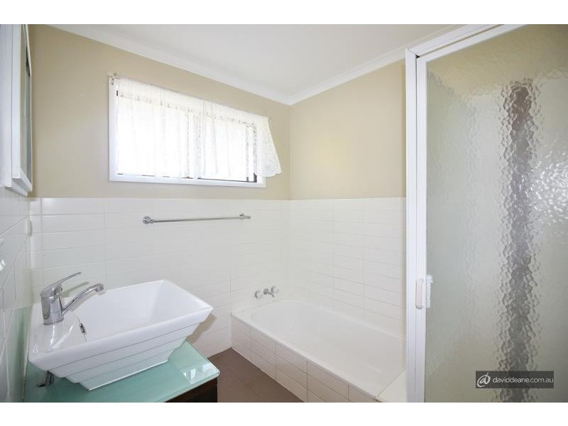 15 Ulmarra Crescent, Strathpine QLD 4500