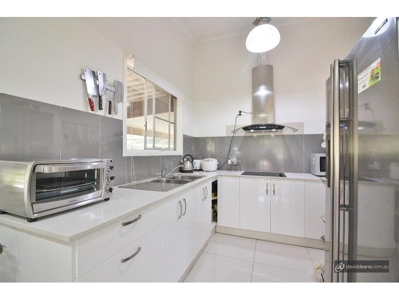 27 Youngs Crossing Road, Joyner QLD 4500