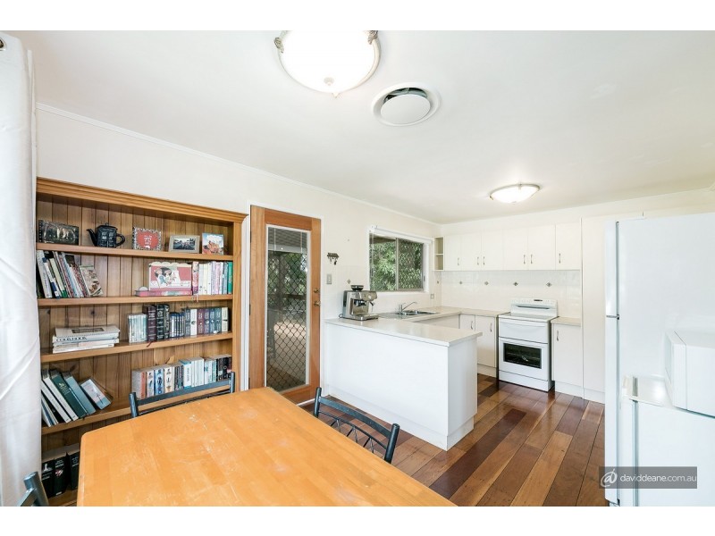 5 Dubarda Drive, Strathpine QLD 4500