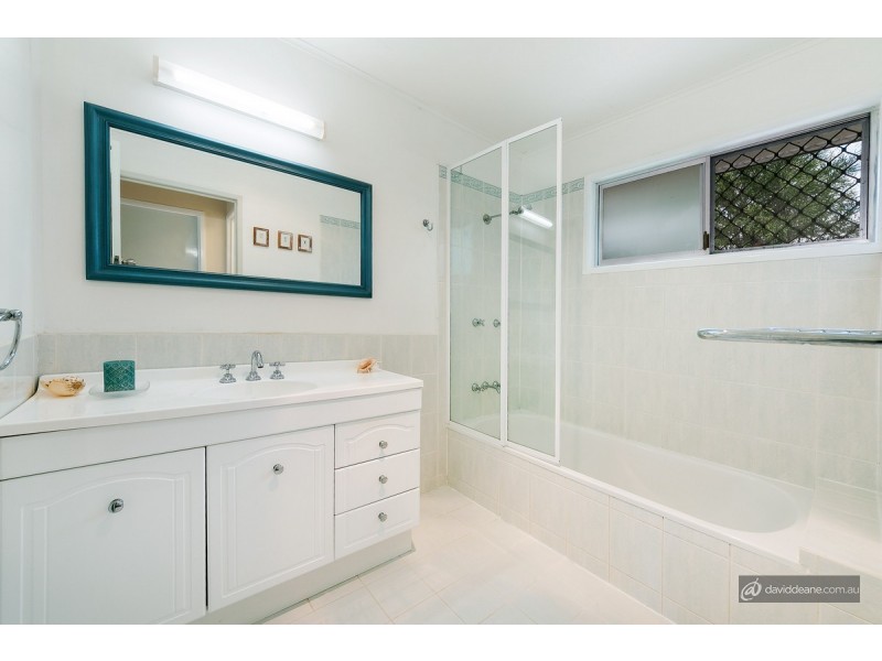 5 Dubarda Drive, Strathpine QLD 4500