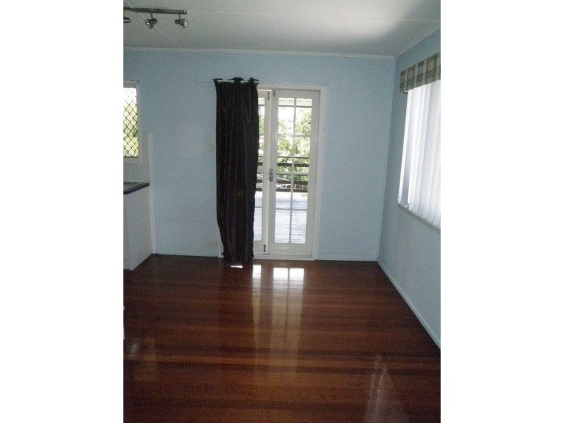 11 Lord Byron Pde, Strathpine QLD 4500