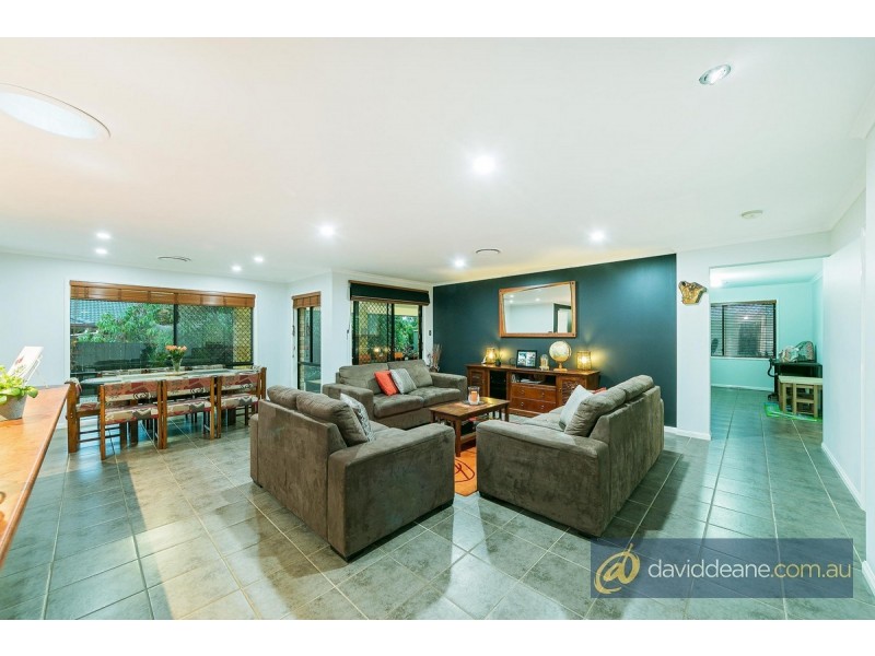 70 Balstrup Road South, Kallangur QLD 4503