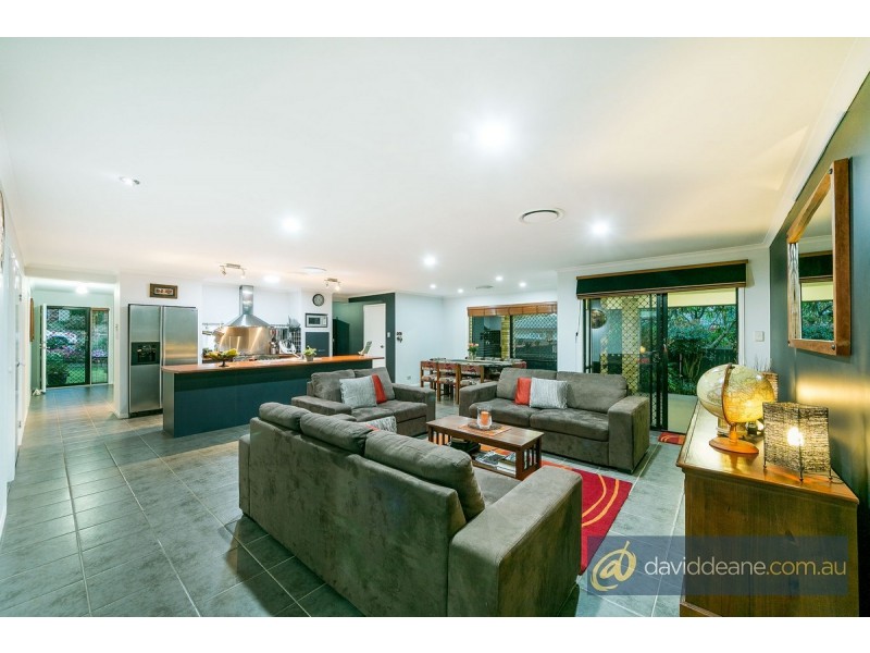 70 Balstrup Road South, Kallangur QLD 4503