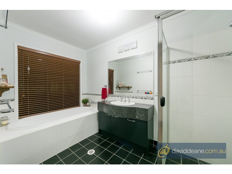 70 Balstrup Road South, Kallangur QLD 4503