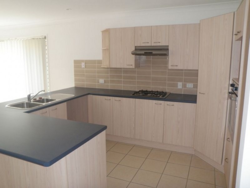 21 Diamond Avenue, Kallangur QLD 4503
