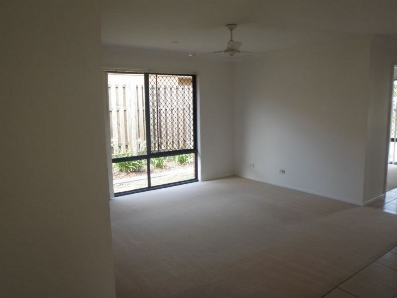 21 Diamond Avenue, Kallangur QLD 4503