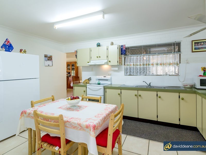 8 Caladium Street, Strathpine QLD 4500