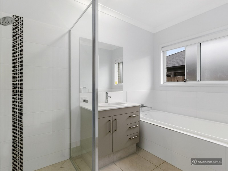 7 Dalray Street, Kallangur QLD 4503