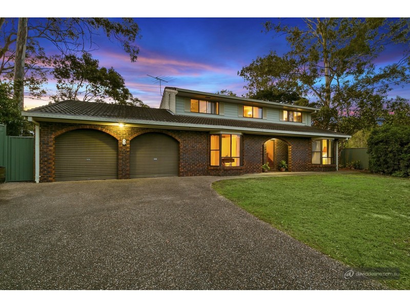 8 Chartres Court, Petrie QLD 4502