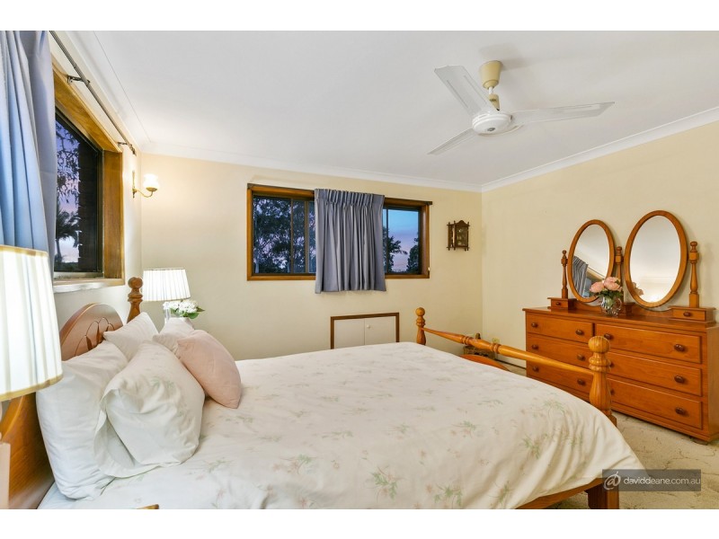 8 Chartres Court, Petrie QLD 4502