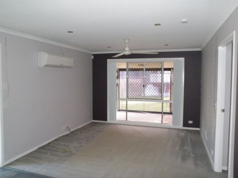 121 rue montaigne, Petrie QLD 4502
