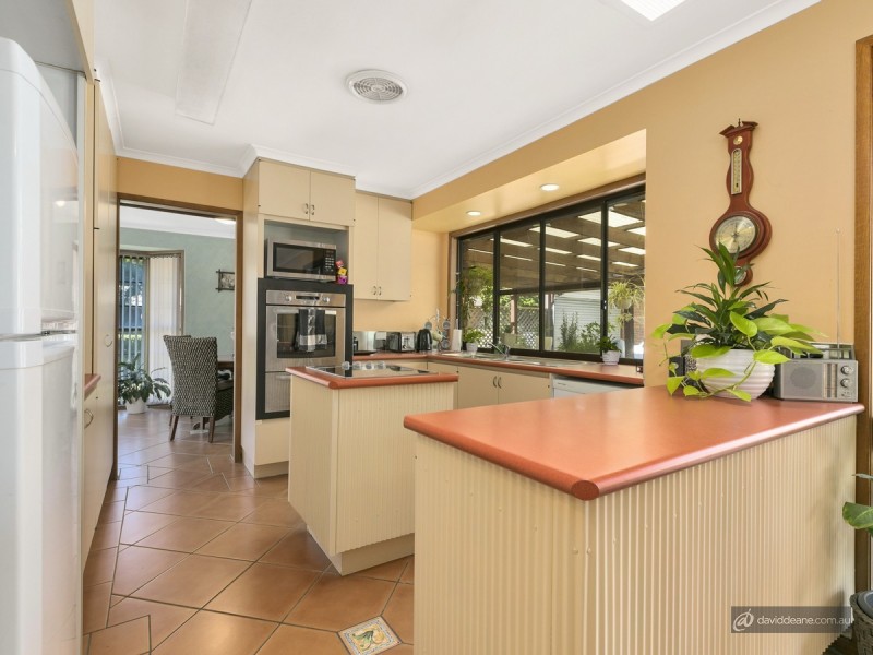 1 Grenoble Street, Petrie QLD 4502