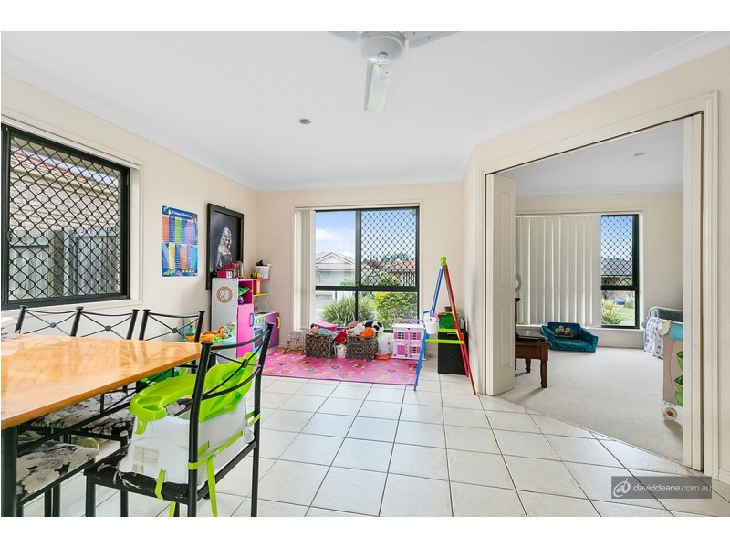 10 Mowbray Court, Kallangur QLD 4503