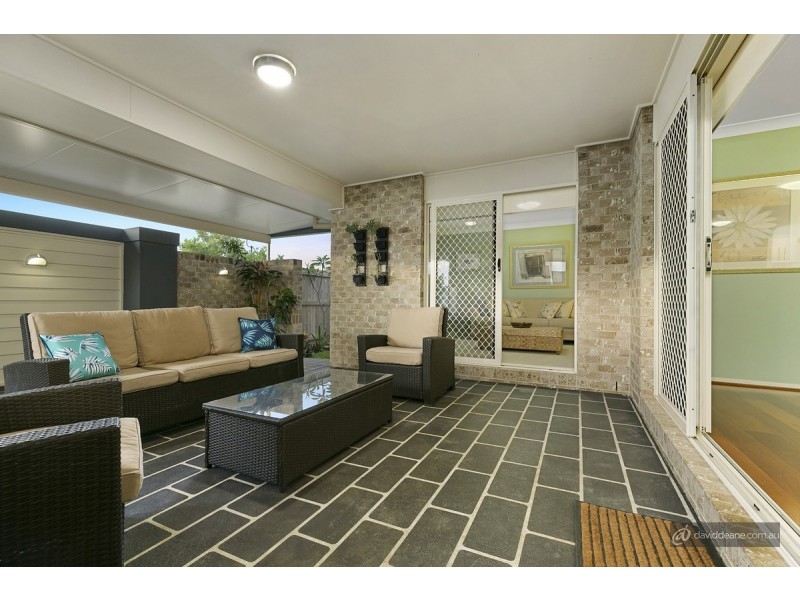 12 Holly Crescent, Griffin QLD 4503