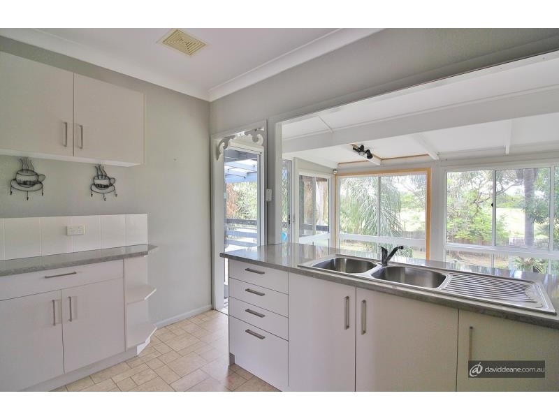 39 Shakespeare Pde, Strathpine QLD 4500